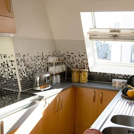 Eiffel & Invalides - 1br - Cityapartmentstay Paris